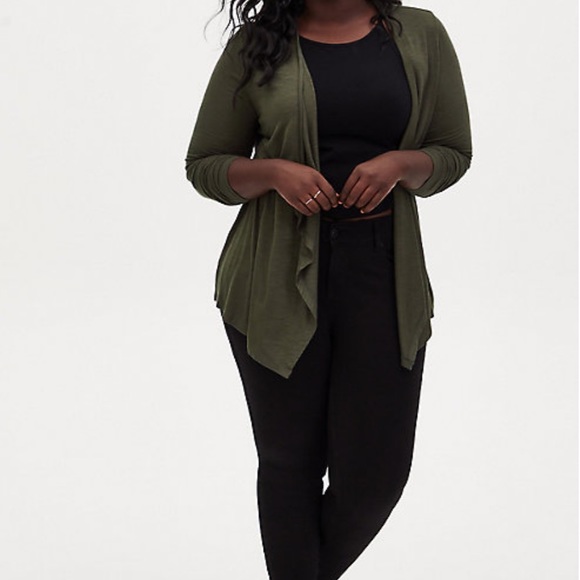 💕SOLD💕 Torrid SUPER SOFT SLUB GREEN DRAPE FRONT CARDIGAN - Picture 2 of 4